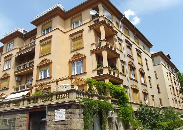 Glamour Apartments